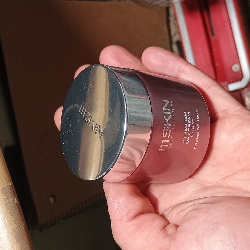 111Skin Y Theorem Repair Serum